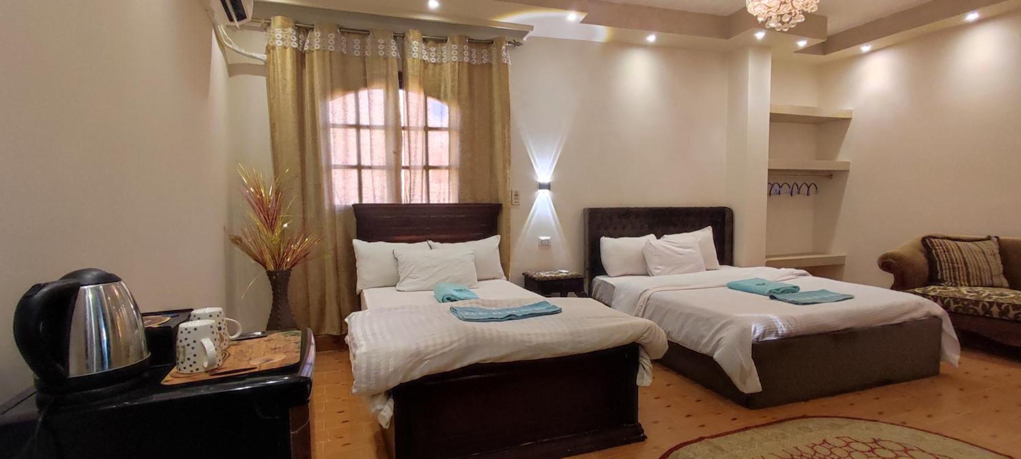 Eye Of Ra - Guest House Kafrat al Jabal Ngoại thất bức ảnh